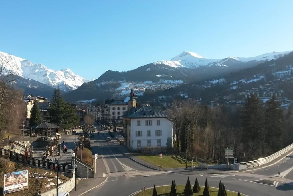 Appart Cosy Et Lumineux Au Coeur De Saint Gervais Luaran gambar